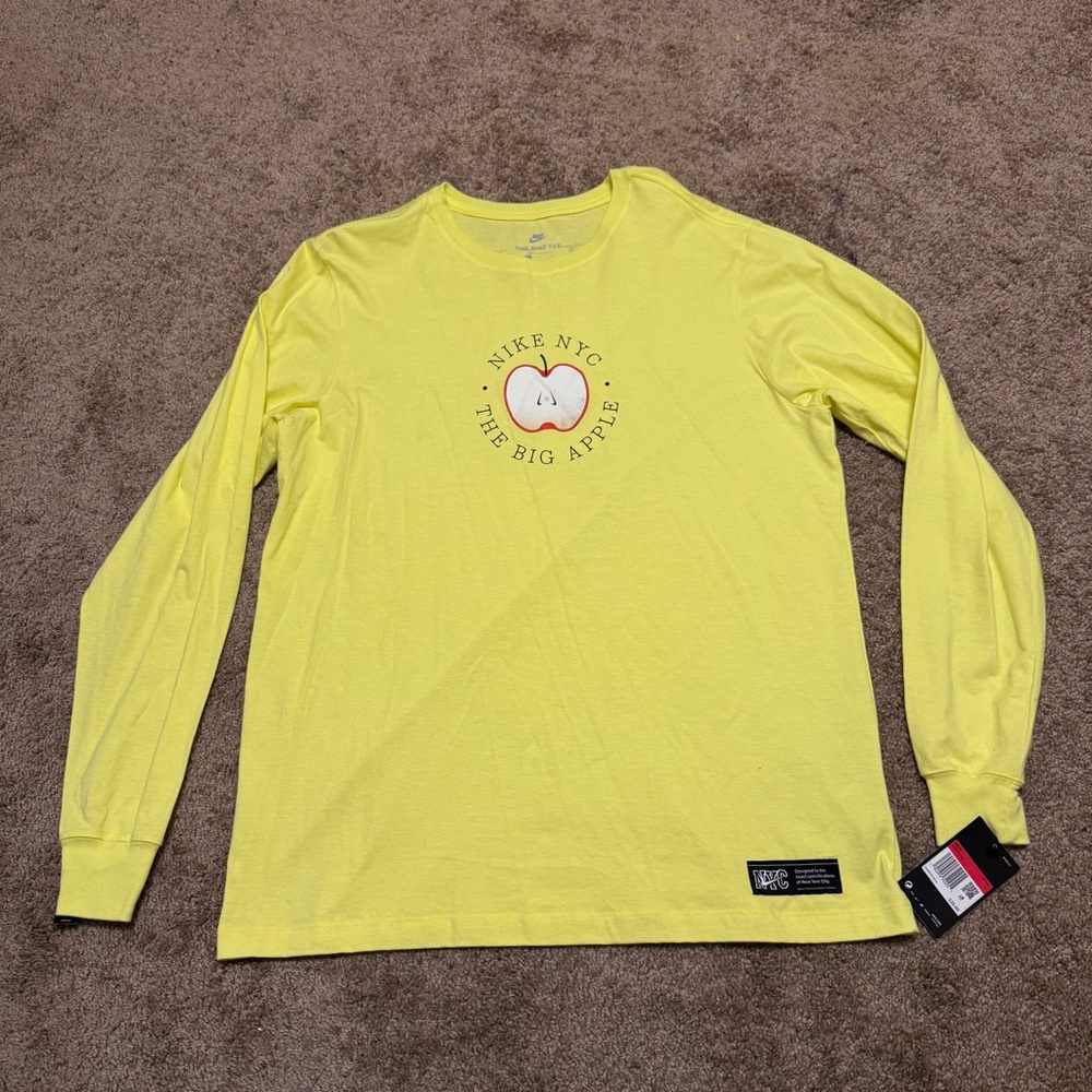 Nike NYC Big Apple Shirt Mens Large Yellow Pullover Long Sleeve Logo Casual - Picture 2 of 10